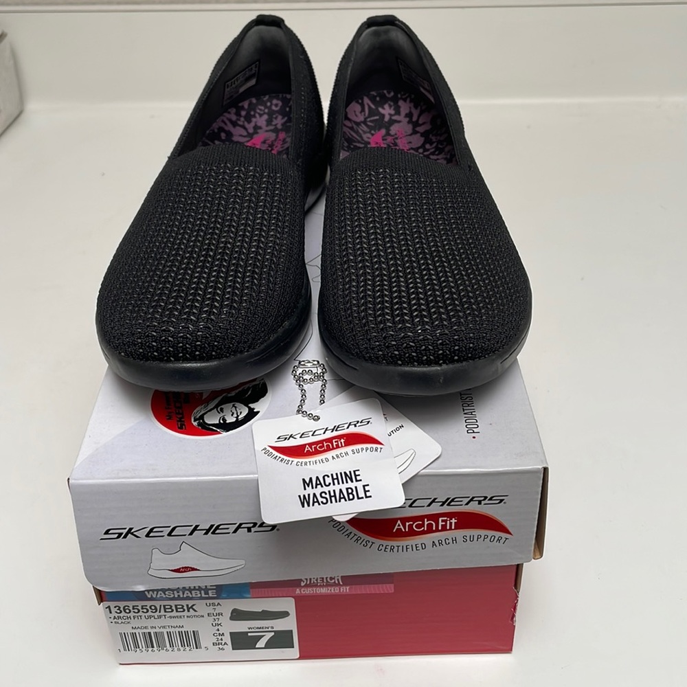 Skechers arch fit; air cooled, washable shoes